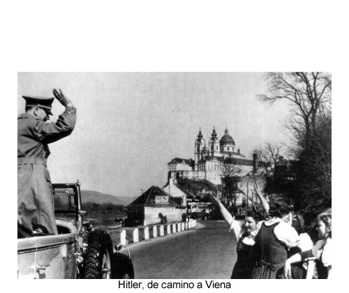 hitler de camino a Viena